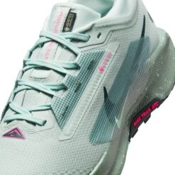 Nike Men’s React Pegasus Trail 5 GORE-TEX (013 - Light Silver/Seaweed/Clay Green) 15 Nike Men’s React Pegasus Trail 5 GORE-TEX (013 - Light Silver/Seaweed/Clay Green) -FastStride Gear AURORA FQ0908 013 PHSYD001 2000