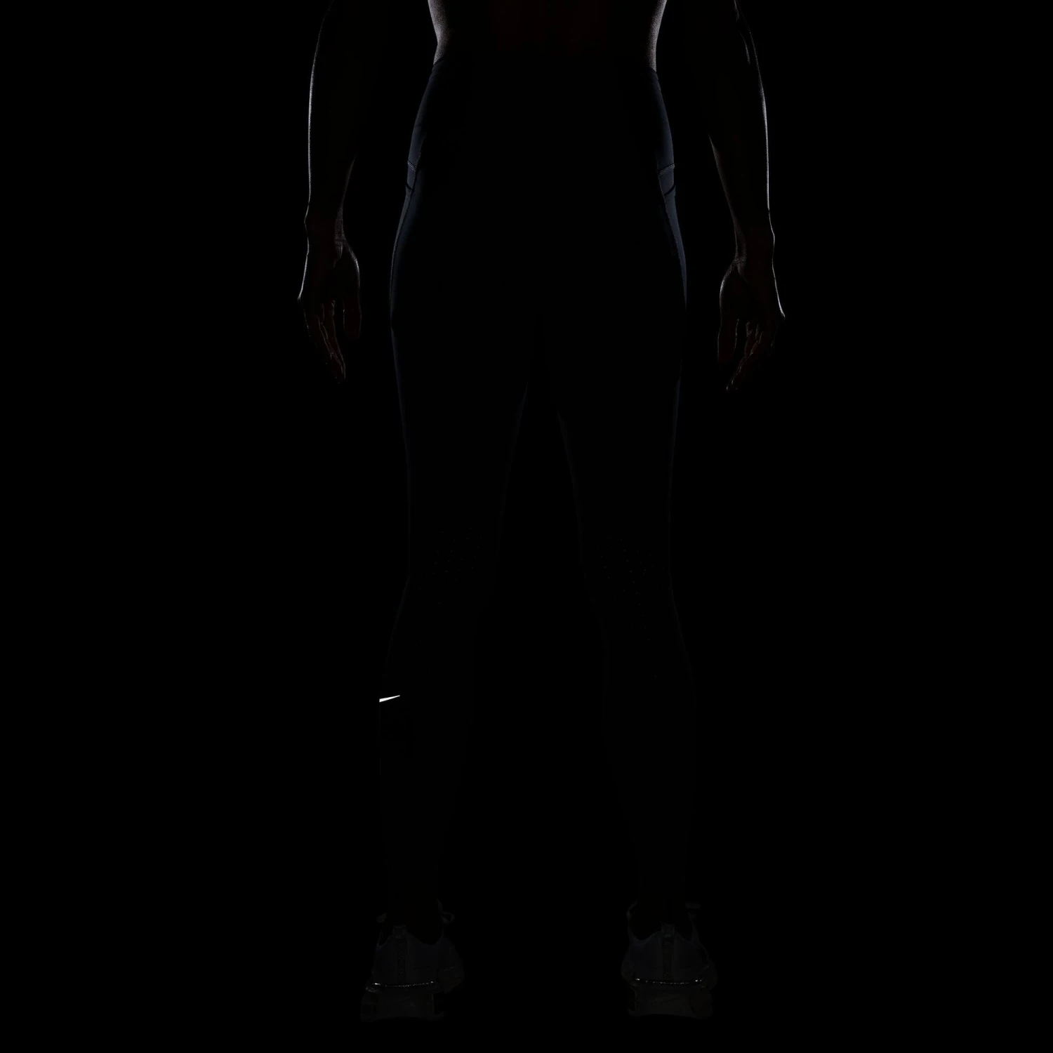 Nike Women's Swift High-Waisted 7/8 Running Leggings With Pockets (010 - Black/Reflective Silver) 10 Nike Women's Swift High-Waisted 7/8 Running Leggings With Pockets (010 - Black/Reflective Silver) - Image 8