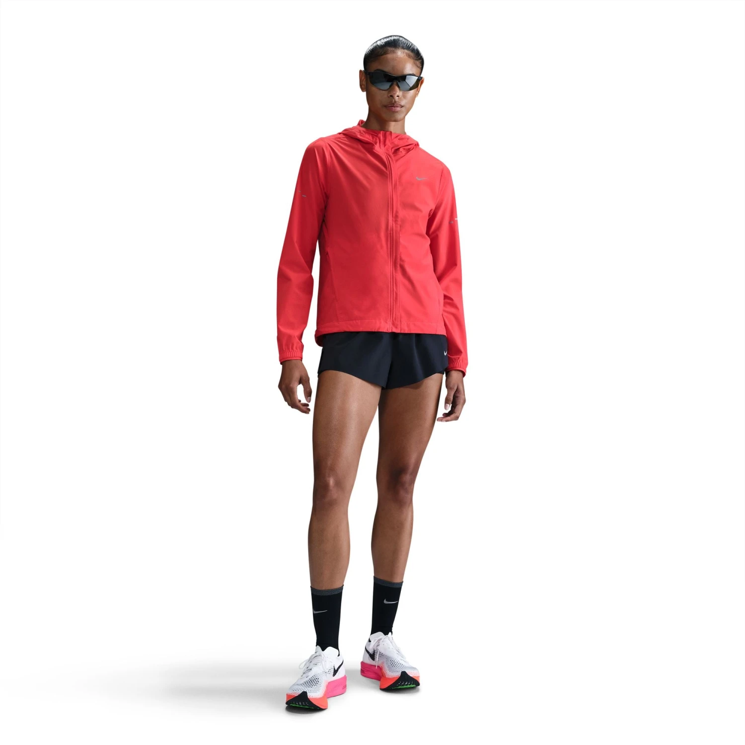 Nike Women's Swift Repel Packable Running Jacket (696 - LT Crimson/Reflective Silver) 5 Nike Women's Swift Repel Packable Running Jacket (696 - LT Crimson/Reflective Silver) - Image 3
