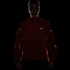 Nike Women's Swift Repel Packable Running Jacket (696 - LT Crimson/Reflective Silver) 17 Nike Women's Swift Repel Packable Running Jacket (696 - LT Crimson/Reflective Silver) -FastStride Gear AURORA HQ0650 696 PHSYM200 2000