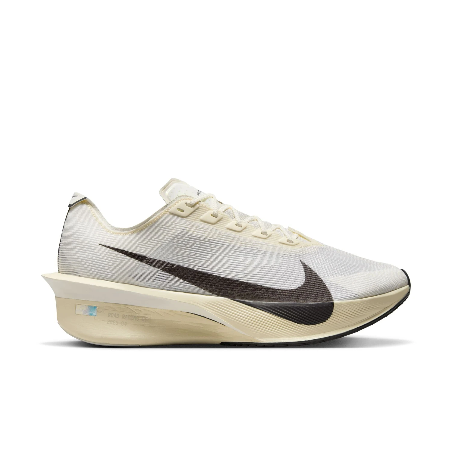 Nike Men’s Vaporfly 4 "Jakob Ingebrigtsen" (100 - Sail/Medium Ash-Metallic Gold Grain-Phantom) 3 Nike Men’s Vaporfly 4 "Jakob Ingebrigtsen" (100 - Sail/Medium Ash-Metallic Gold Grain-Phantom)
