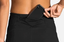 BROOKS Women's Momentum Thermal Tight (001 - Black) -FastStride Gear F1716A5A DAE4 46E6 939E 427C733A9E33