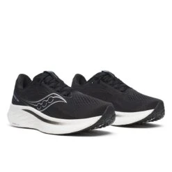 Saucony Men’s Ride 18 WIDE (100 - Black/White) -FastStride Gear IMG 5819