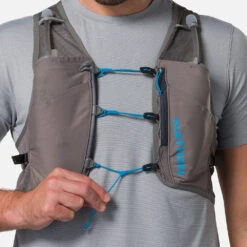 Nathan Pinnacle Breeze 4 Liter Hydration Race Vest (Charcoal/Electric) -FastStride Gear NS30730 80222 PinnacleBreeze 4L onBody 4 1000x dadbcab3 efeb 45f6 a3b8 be1337ec43d6