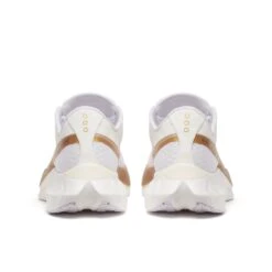 Saucony Men's Endorphin Pro 4 (103 - White/Gold) -FastStride Gear S20939 103 4