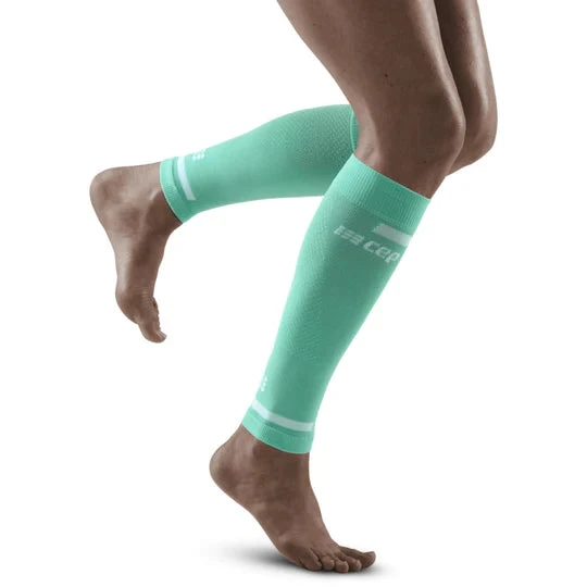 CEP Women's Run Calf 4.0 Compression Sleeve (Ocean) 3 CEP Women's Run Calf 4.0 Compression Sleeve (Ocean)